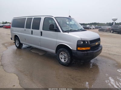 2021 Chevrolet Express Passenger
