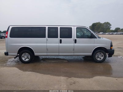 CHEVROLET EXPRESS PASSENGER