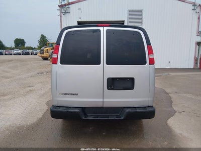 CHEVROLET EXPRESS PASSENGER