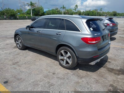 MERCEDES-BENZ GLC 300