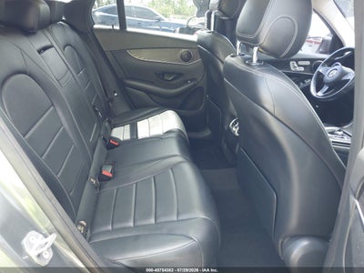 MERCEDES-BENZ GLC 300