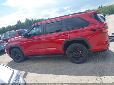 TOYOTA SEQUOIA