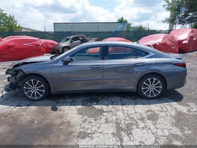 LEXUS ES 300H