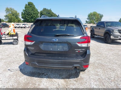 SUBARU FORESTER