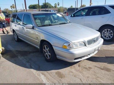 1999 Volvo V70