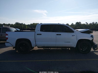 TOYOTA TUNDRA
