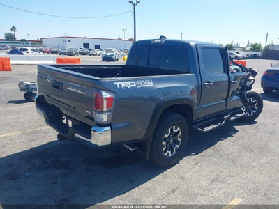 TOYOTA TACOMA
