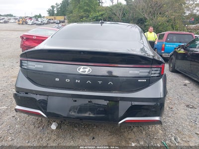 HYUNDAI SONATA HYBRID