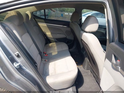 HYUNDAI ELANTRA