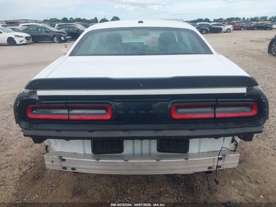 DODGE CHALLENGER