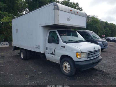 2002 FORD ECONOLINE E450 SUPER DUTY CUTWY VAN