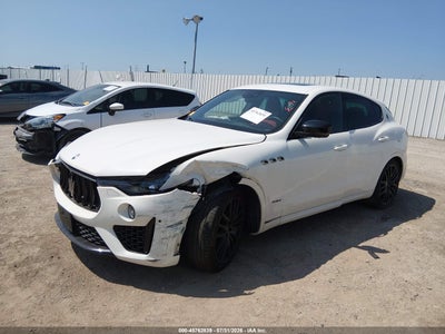 MASERATI LEVANTE