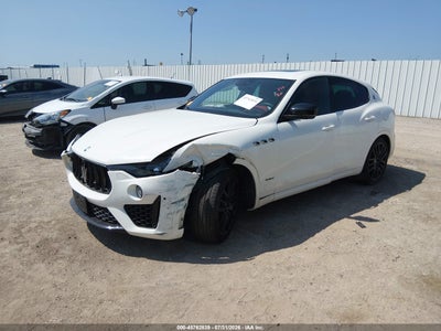MASERATI LEVANTE