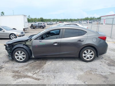 MAZDA MAZDA3