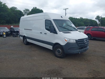 MERCEDES-BENZ SPRINTER 2500