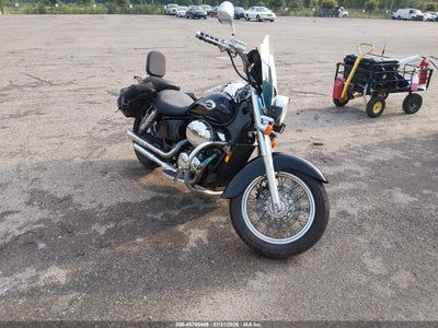 2001 Honda Vt750