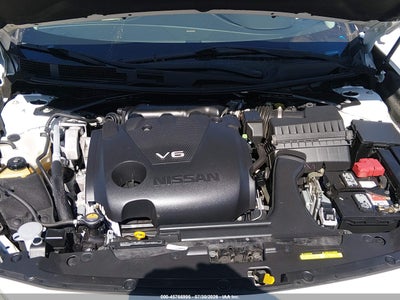 NISSAN MAXIMA