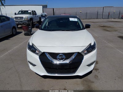 NISSAN MAXIMA