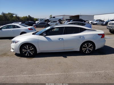 NISSAN MAXIMA