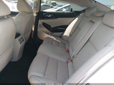 NISSAN MAXIMA