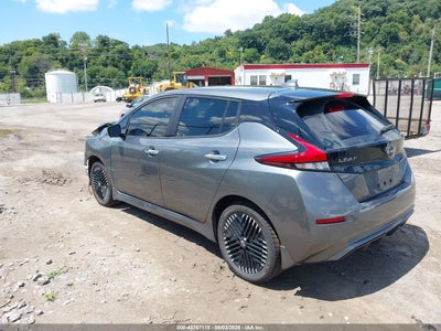 NISSAN LEAF
