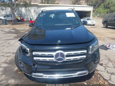 MERCEDES-BENZ GLB 250