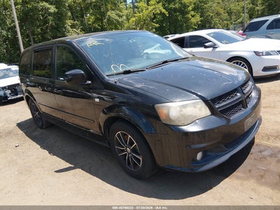 2C4RDGCG2ER417419 DODGE GRAND CARAVAN Photo 1