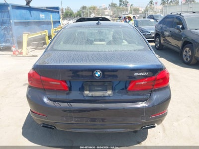 BMW 540I