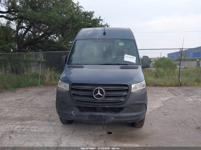 MERCEDES-BENZ SPRINTER 2500