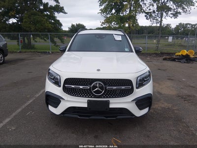 MERCEDES-BENZ GLB 250