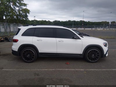 MERCEDES-BENZ GLB 250