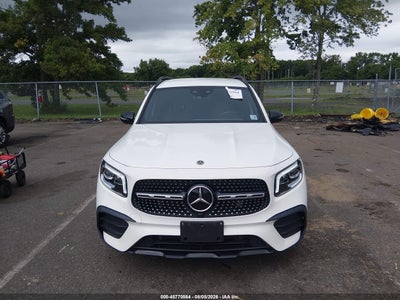MERCEDES-BENZ GLB 250