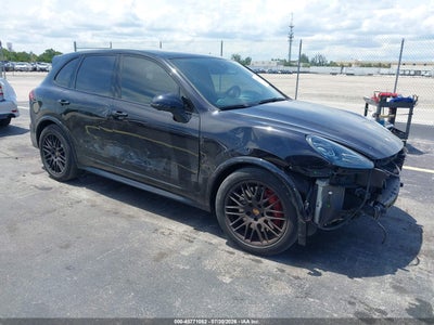 2016 Porsche Cayenne