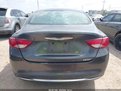 CHRYSLER 200