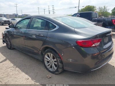 CHRYSLER 200