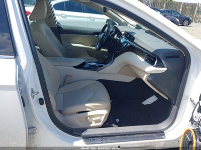 TOYOTA CAMRY