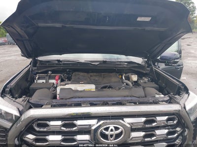 TOYOTA TUNDRA