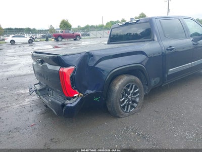 TOYOTA TUNDRA