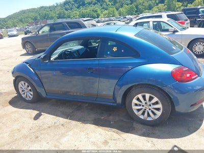 VOLKSWAGEN BEETLE