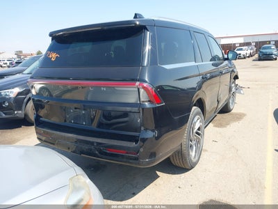 LINCOLN NAVIGATOR