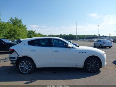MASERATI LEVANTE