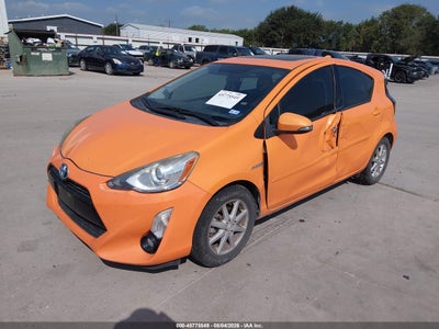 TOYOTA PRIUS C