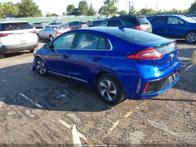 HYUNDAI IONIQ HYBRID