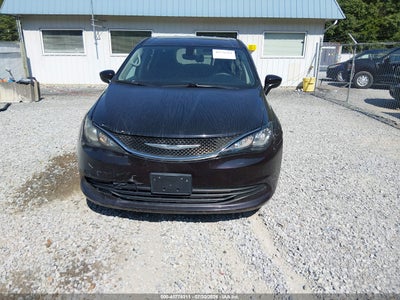 CHRYSLER PACIFICA