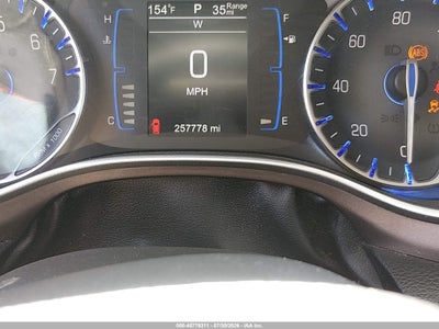 CHRYSLER PACIFICA