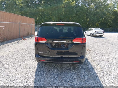CHRYSLER PACIFICA