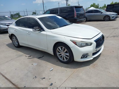 2015 Infiniti Q50