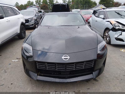 NISSAN Z
