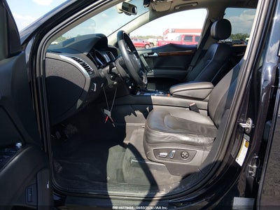 AUDI Q7