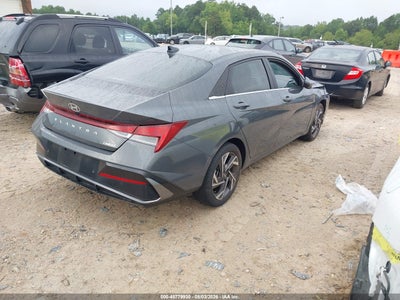 HYUNDAI ELANTRA